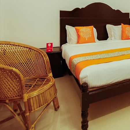 Oyo 4867 Royal Homes Alappuzha Exterior photo