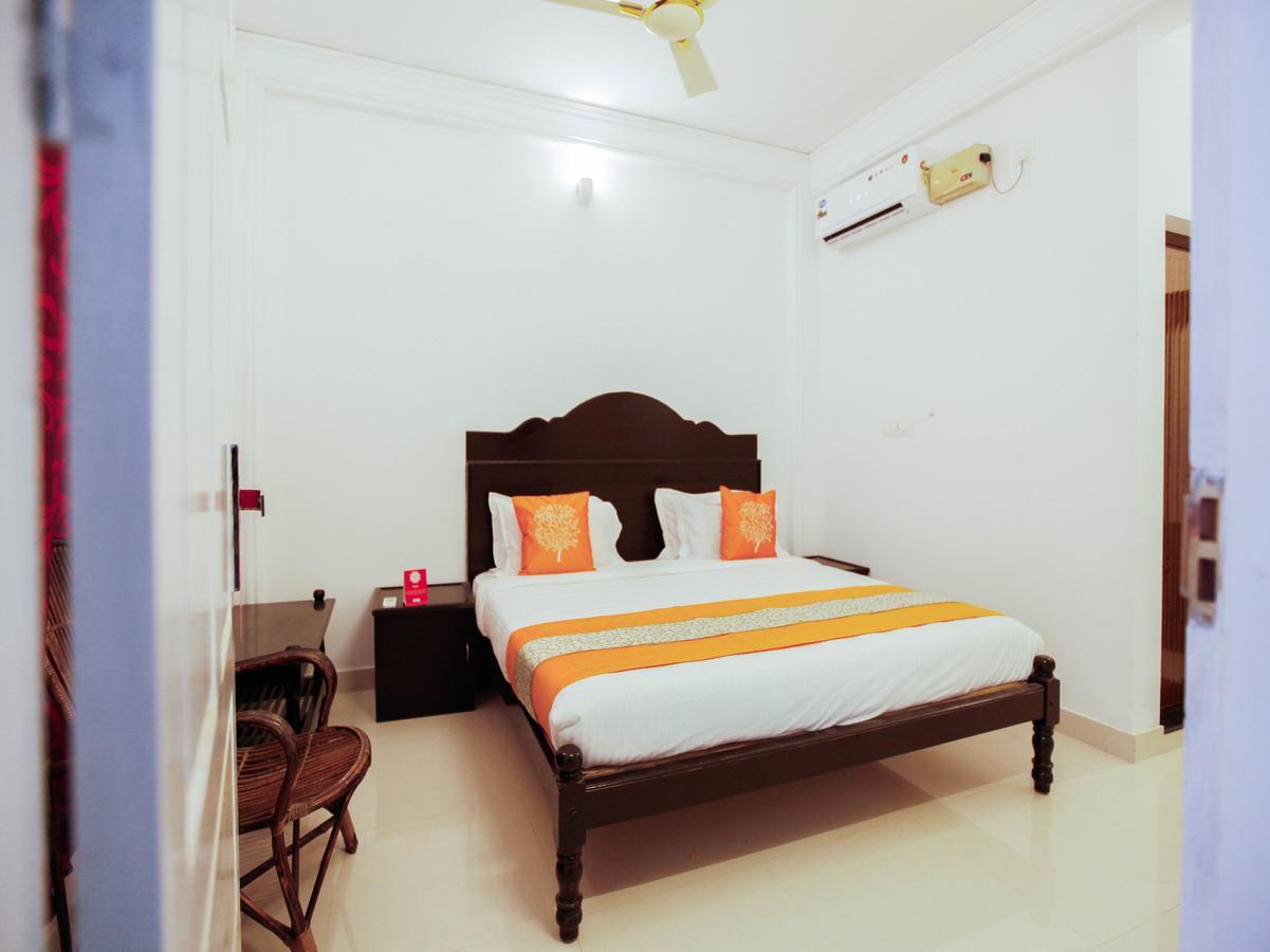 Oyo 4867 Royal Homes Alappuzha Exterior photo